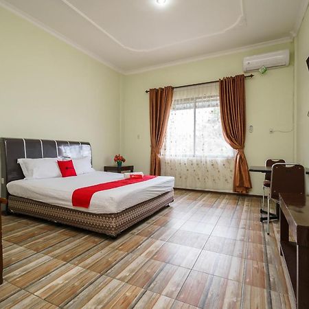 Reddoorz @ Pematangsiantar Otel Dış mekan fotoğraf
