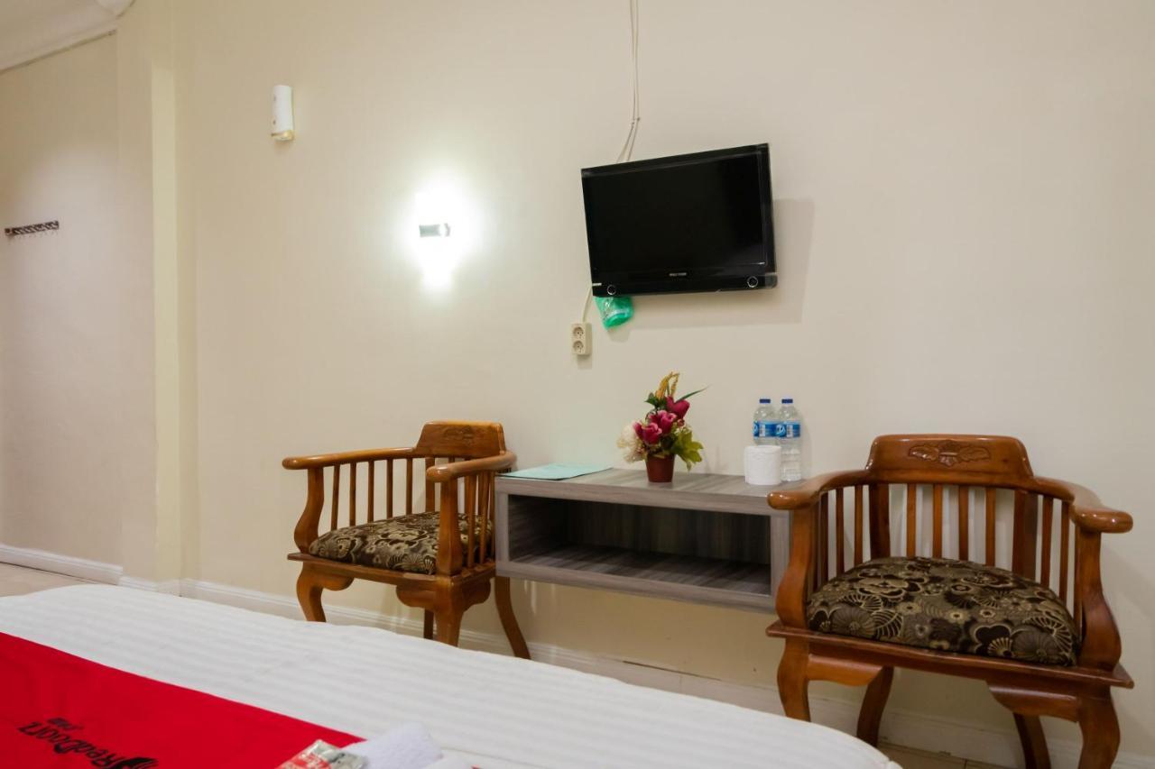 Reddoorz @ Pematangsiantar Otel Dış mekan fotoğraf