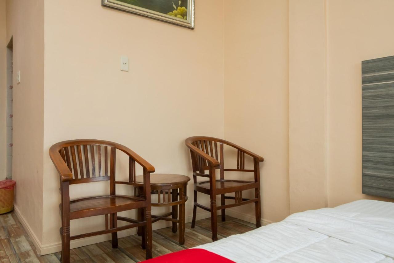 Reddoorz @ Pematangsiantar Otel Dış mekan fotoğraf