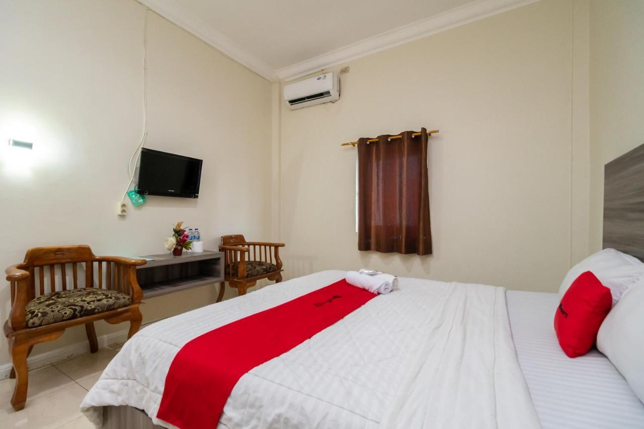 Reddoorz @ Pematangsiantar Otel Dış mekan fotoğraf
